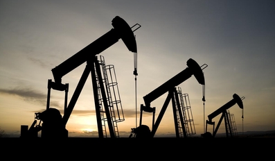 Oil prices fall on lower demand growth forecasts despite US-Iran deadlock